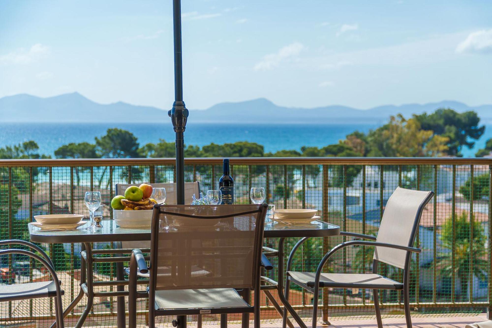 Apartment The Shell Ii, Beach Views And Pool Alcúdia Exterior foto